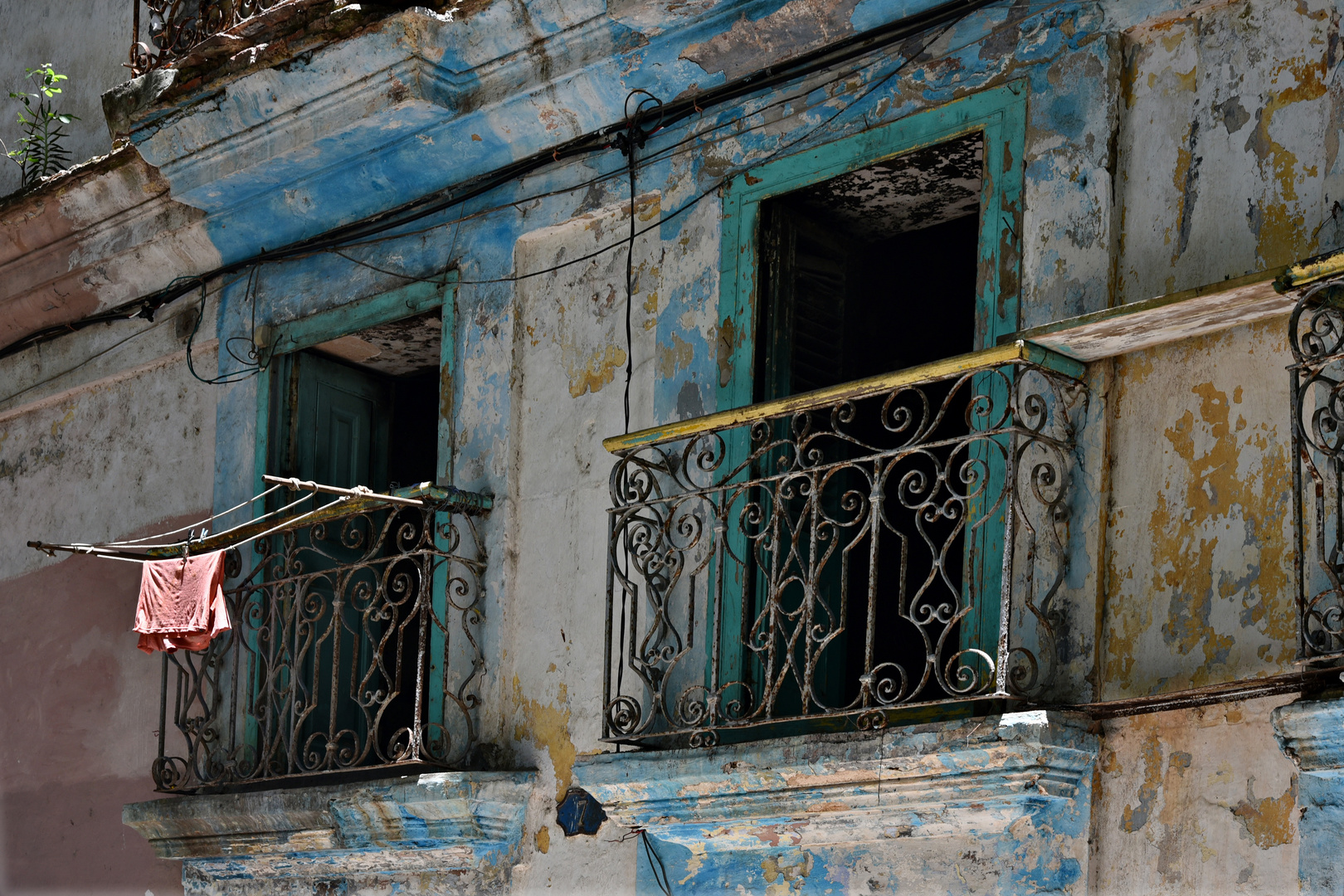 Ventanas en la C. Empedrado