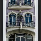 Ventanas y balcones