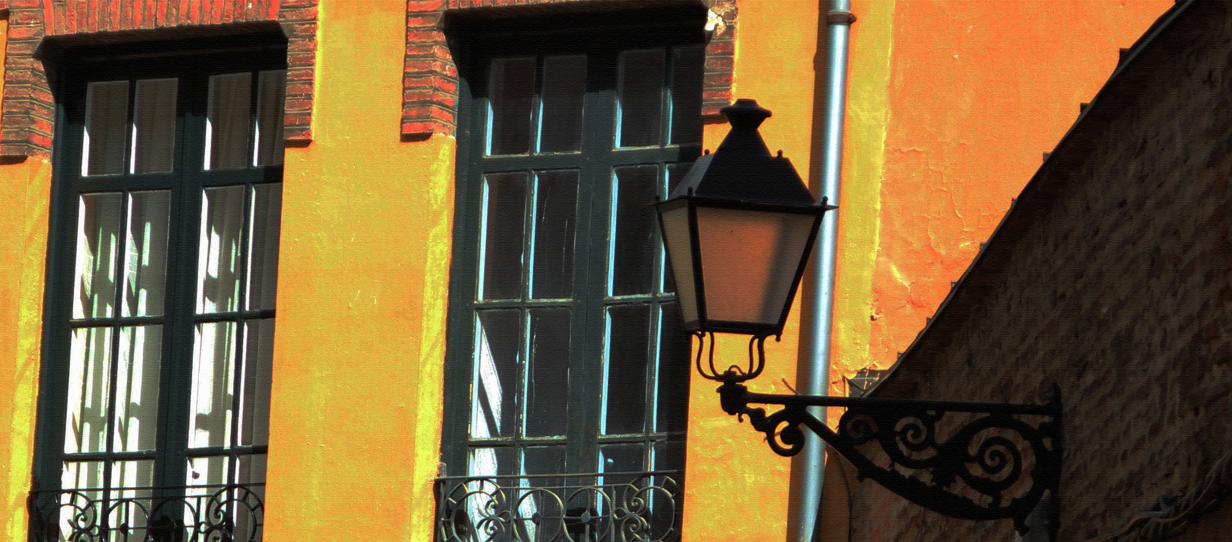 Ventanas y balcones. XXVIII