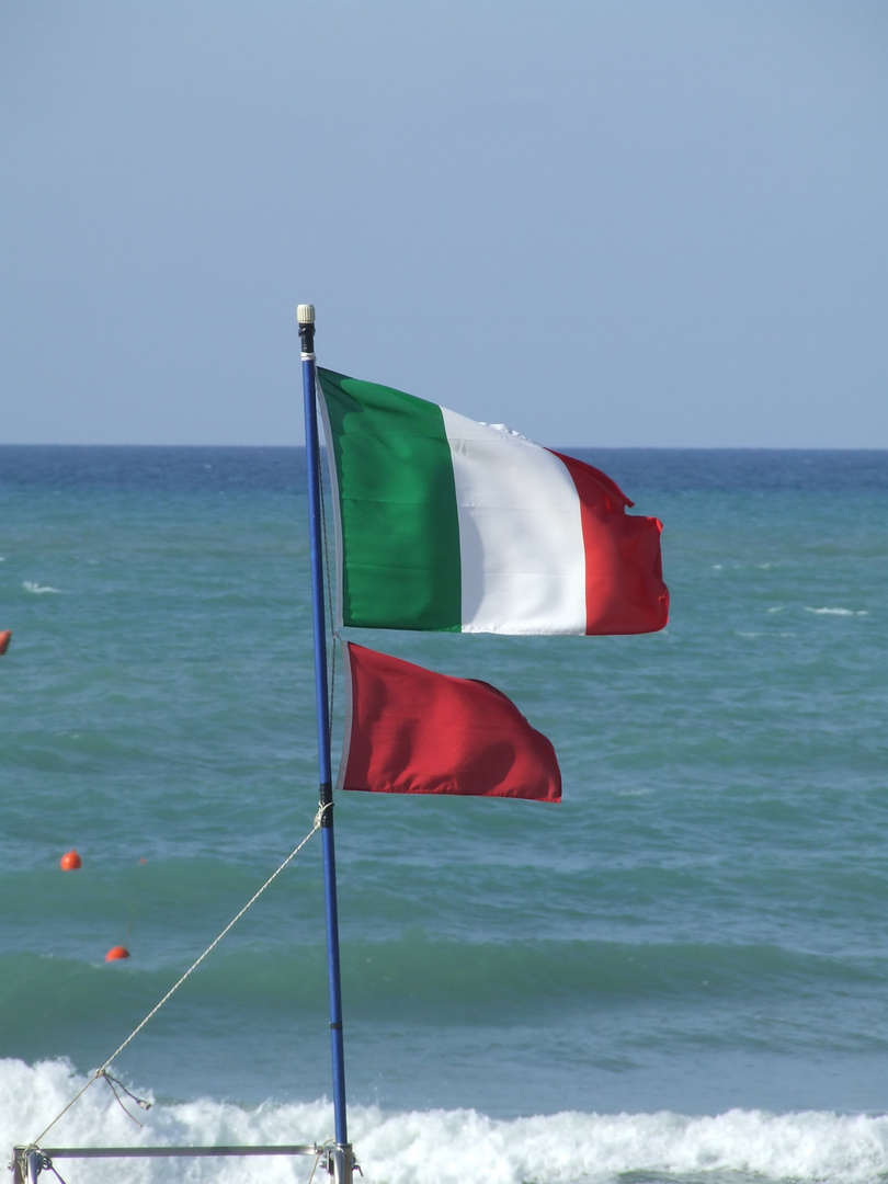 VENTO FORZA TRE ...tricolore