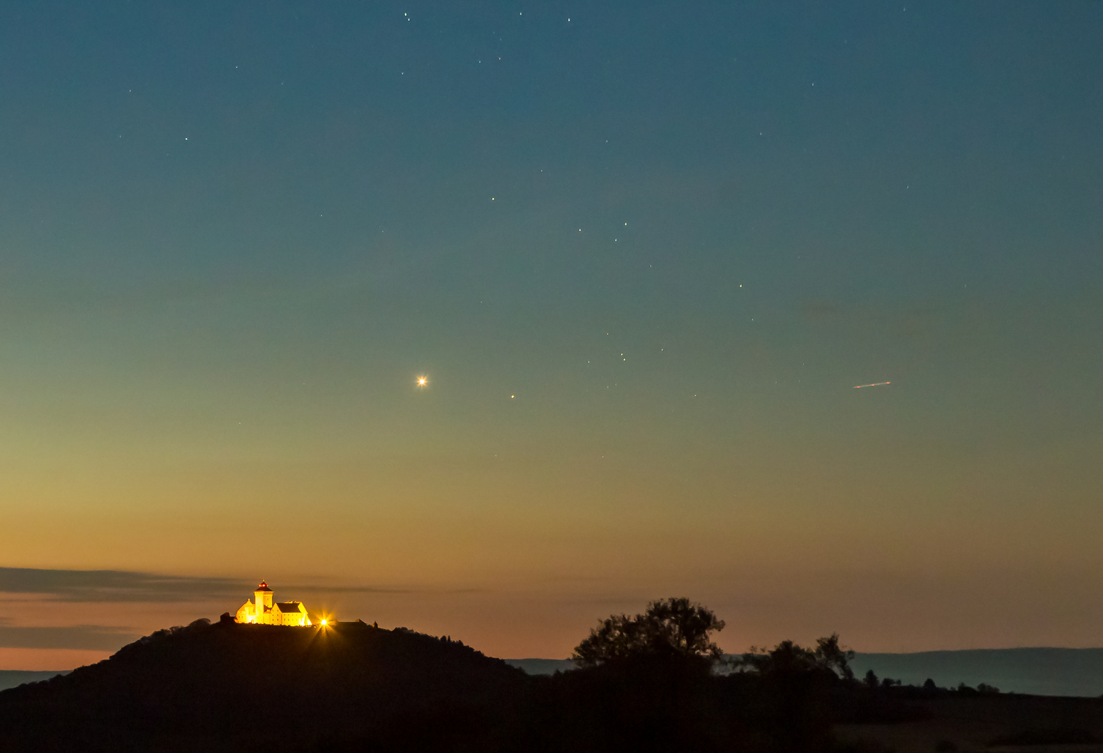 Venus Aufgang über der Burg