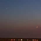 Venus, Jupiter und der zunehmende Mond am Abendhimmel über Berlin-Köpenick am 30.11.08 um 16.51 Uhr