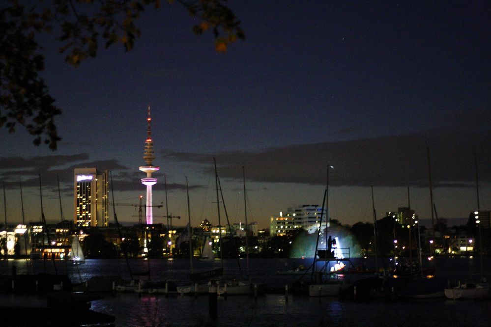 Ver-schwommen an der Außenalster.