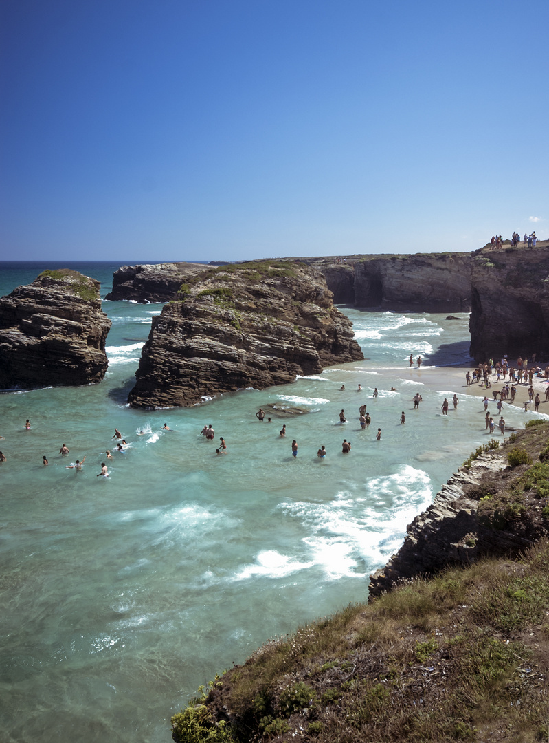 VERANO EN LA PLAYA DE LAS CATEDRALES .verano 2.006