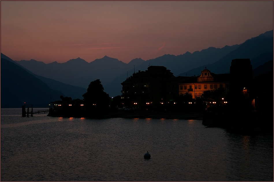 Verbania im allerletzten Abendlicht