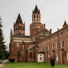 Vercelli, Basilica di Sant'Andea