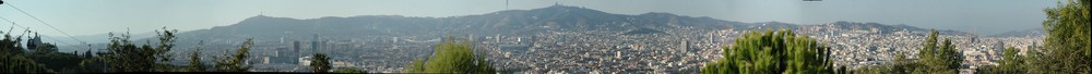 VERDE,GRIS MONTAÑA. BARCELONA MIRANDO AL TIBIDABO