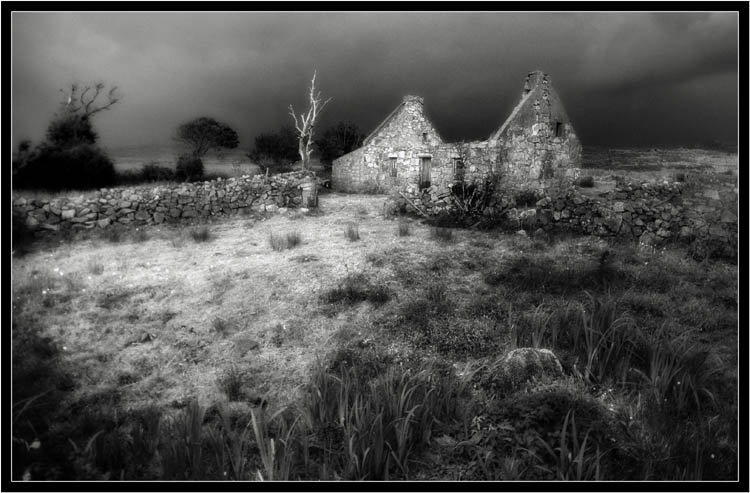 Verfallenes Haus Foto & Bild | europe, united kingdom ...