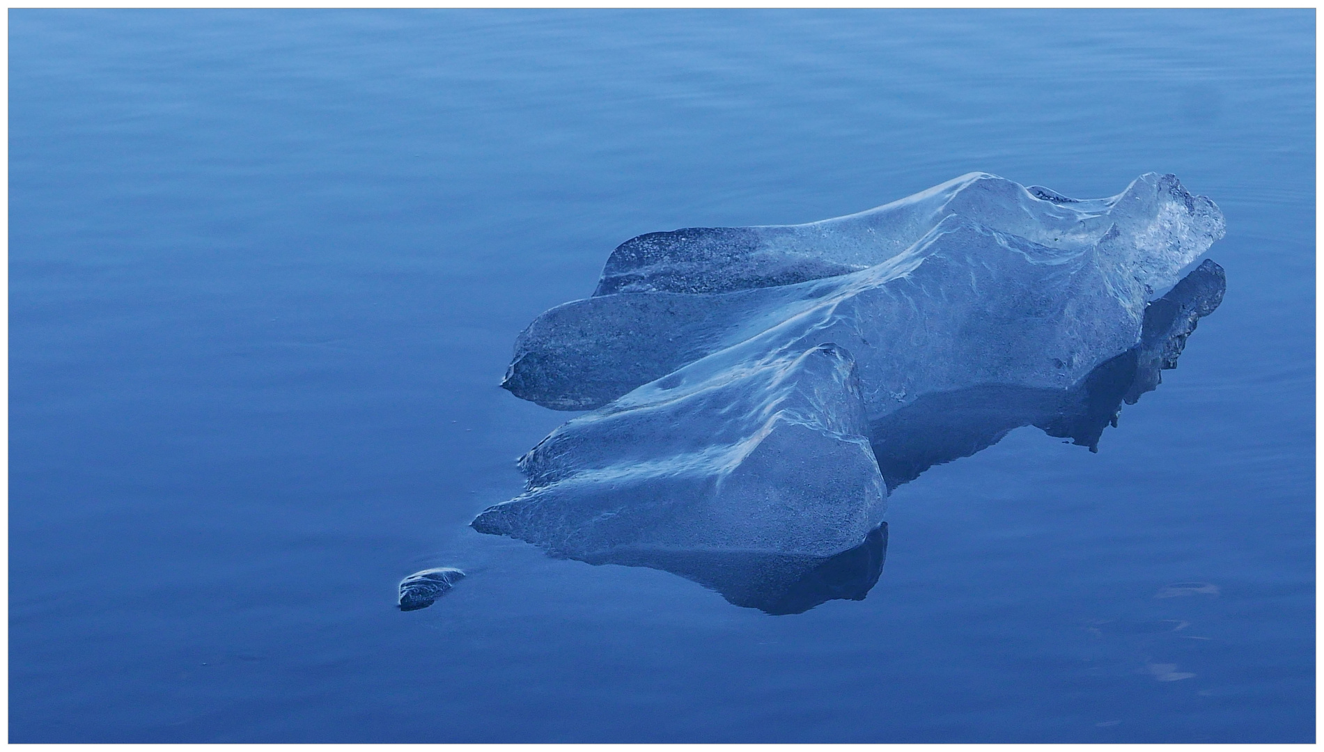 Vergängliche Kunst - Gletscherlagune Jökulsárlón - Island