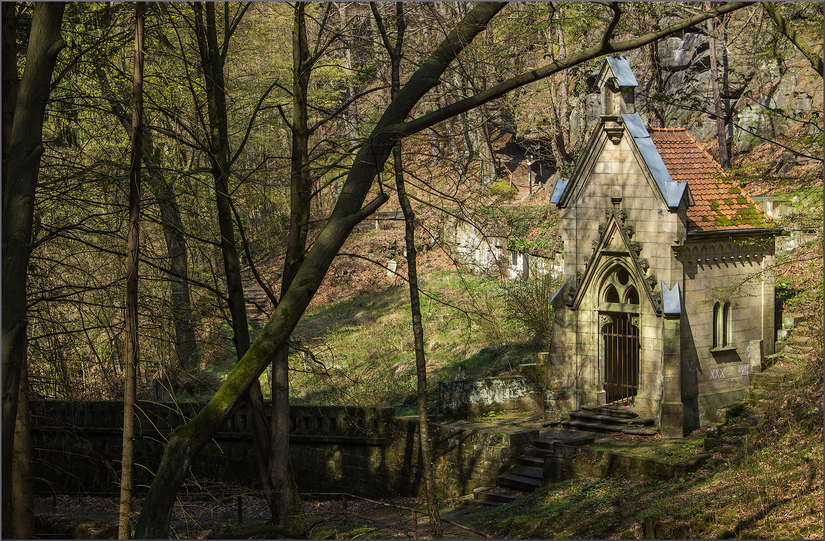 Vergessener Friedhof