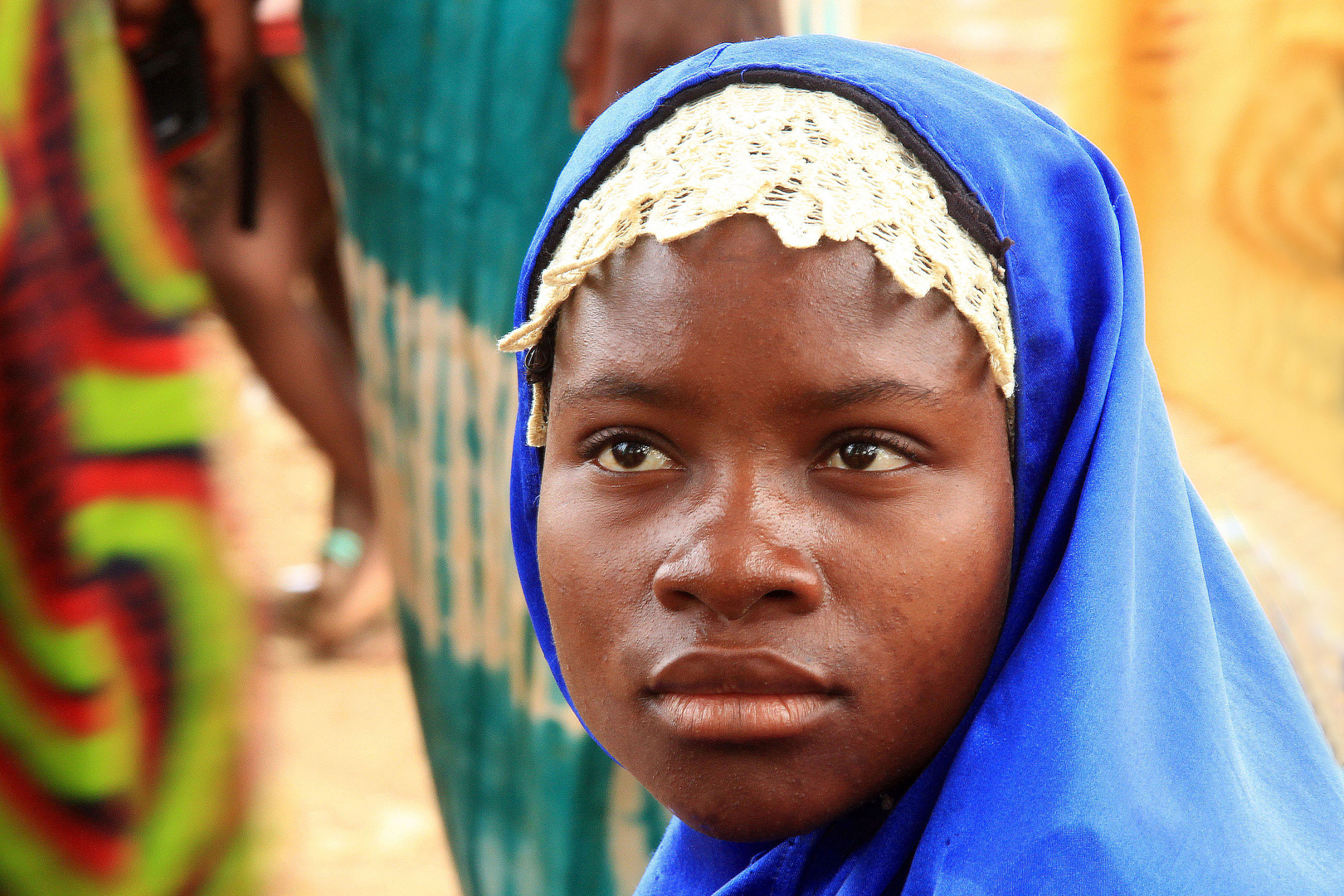 Verkäuferin auf dem Markt von Fada Ngourma, Burkina Faso