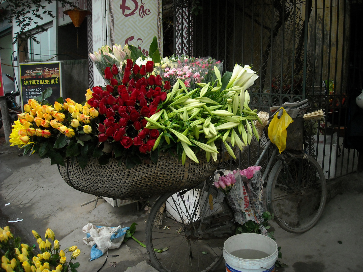 Verkauf von Blumen auf dem Fahrrad