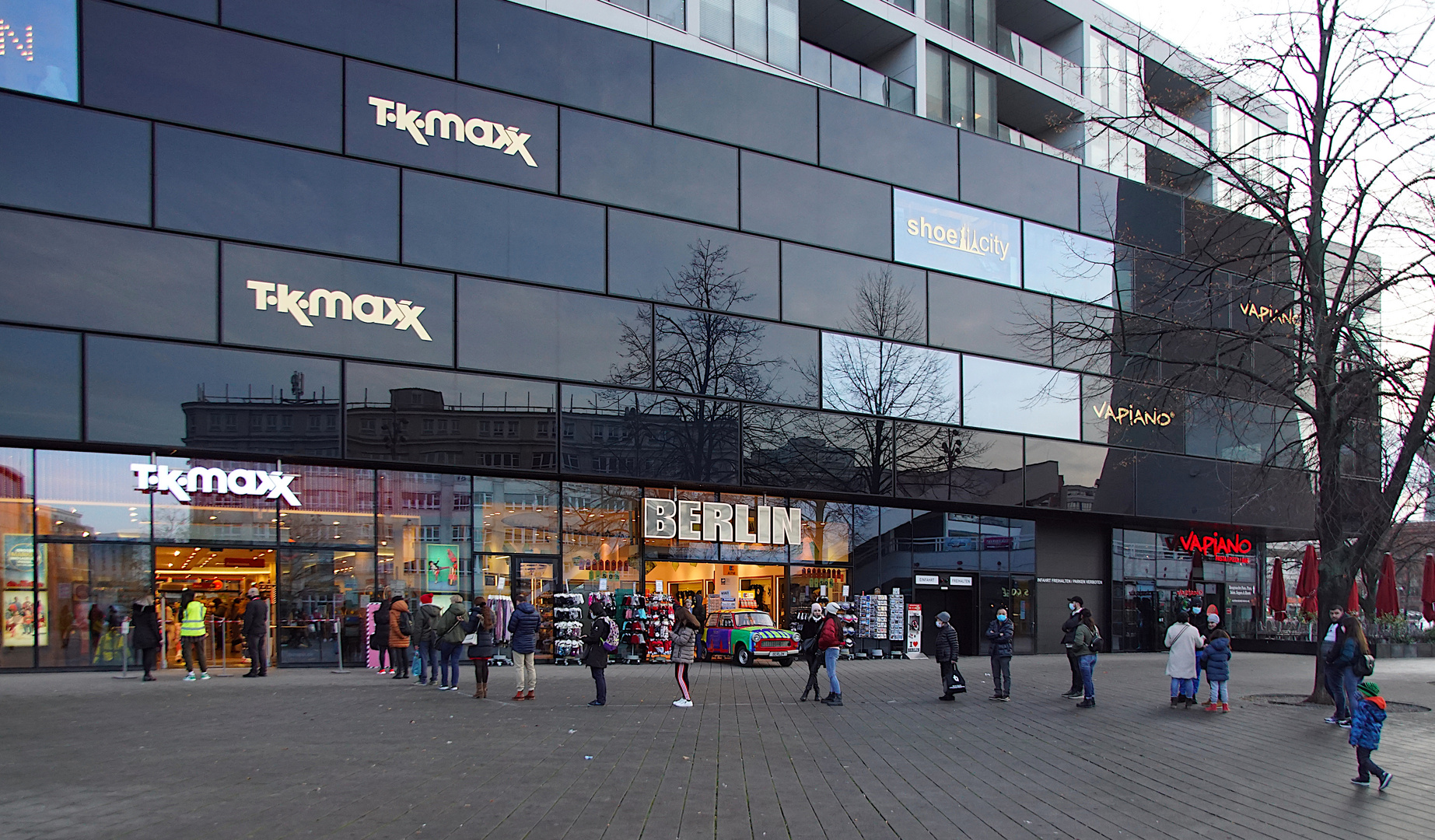 Verkaufsoffener Nikolaus-Sonntag am Alexanderplatz