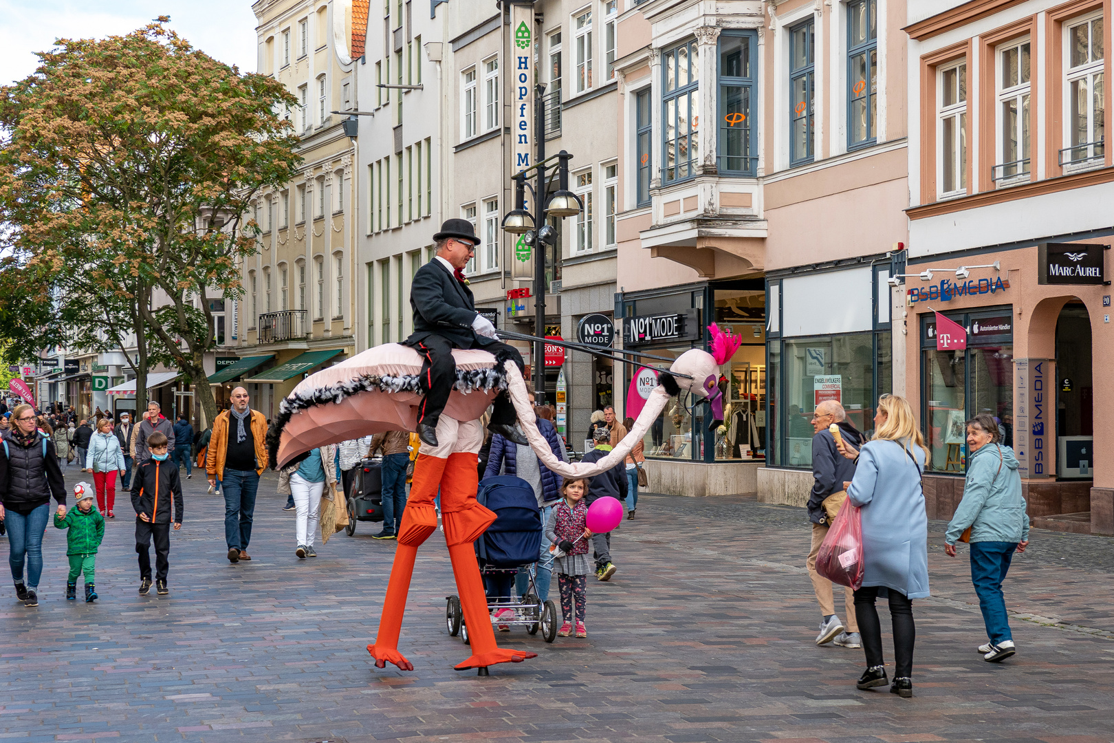 Verkaufsoffener Sonntag - Shoppen, Schlemmen und Kultur