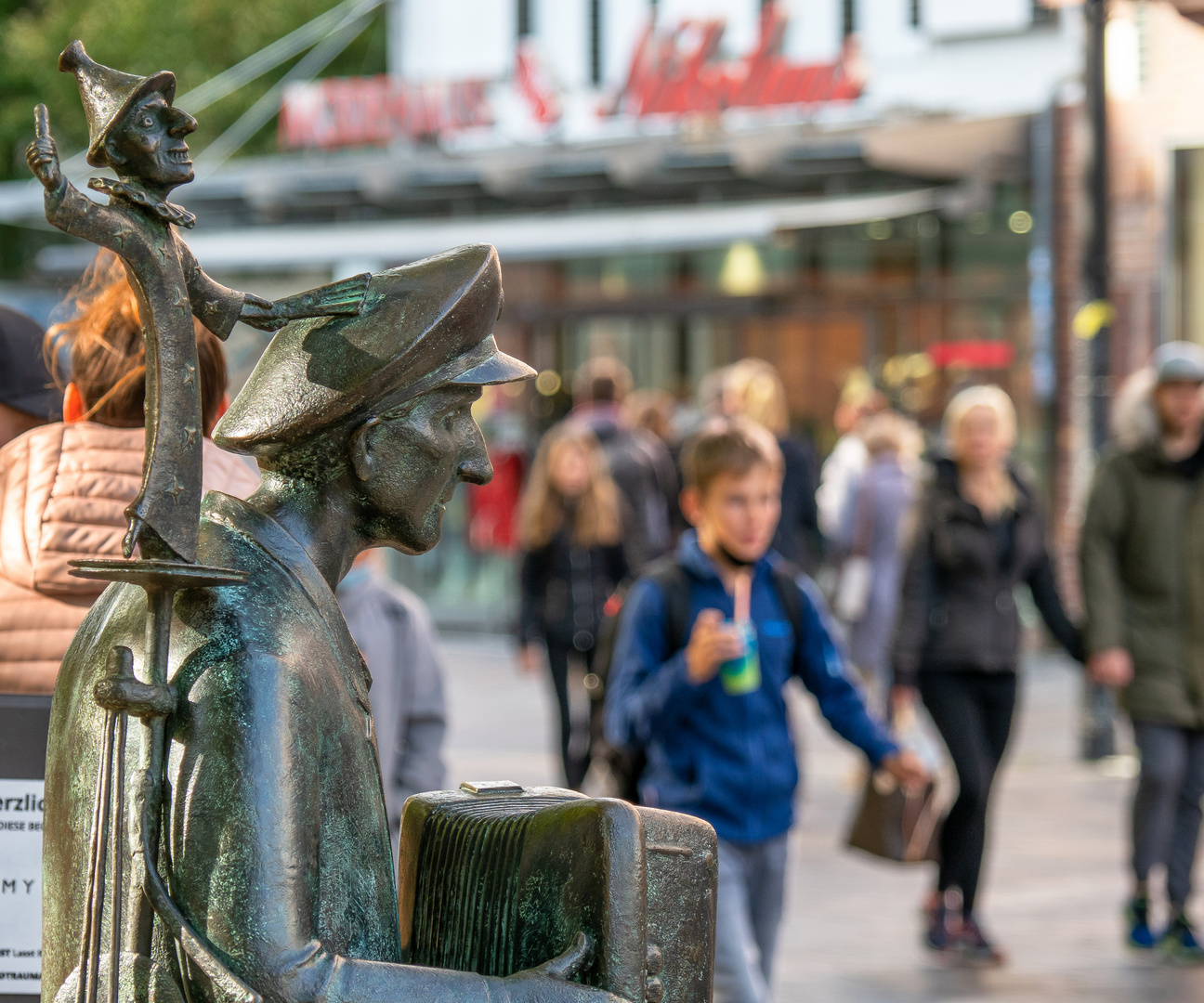 Verkaufsoffener Sonntag - Shoppen, Schlemmen und Kultur