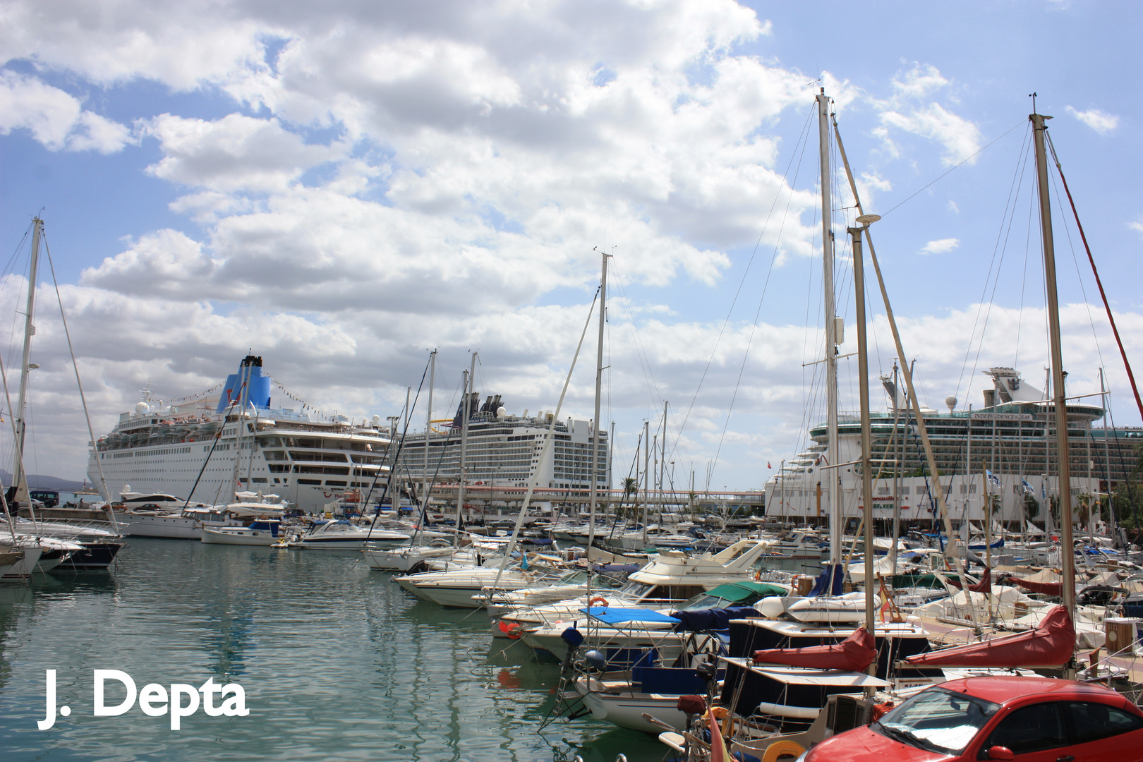 Verkehr im Hafen vom Palma