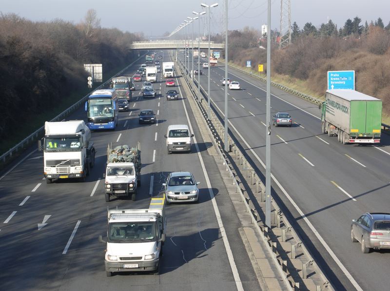 Verkehr rollt