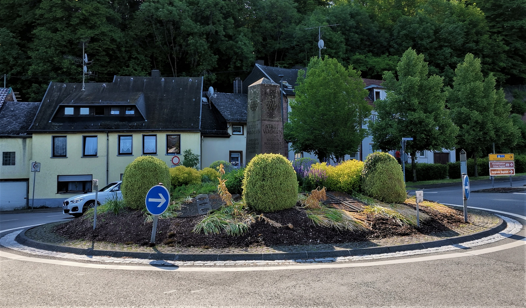 Verkehrskreisel In Wadern Saarland Foto Bild Deutschland Europe Saarland Bilder Auf Fotocommunity