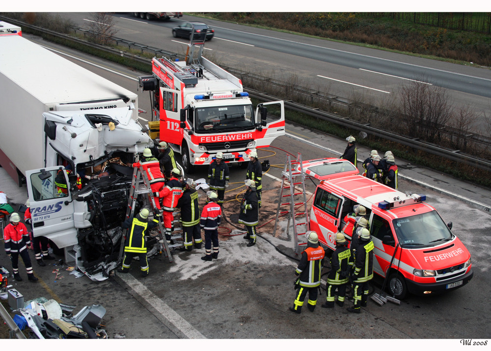 Verkehrsunfall BAB 3 / 2007