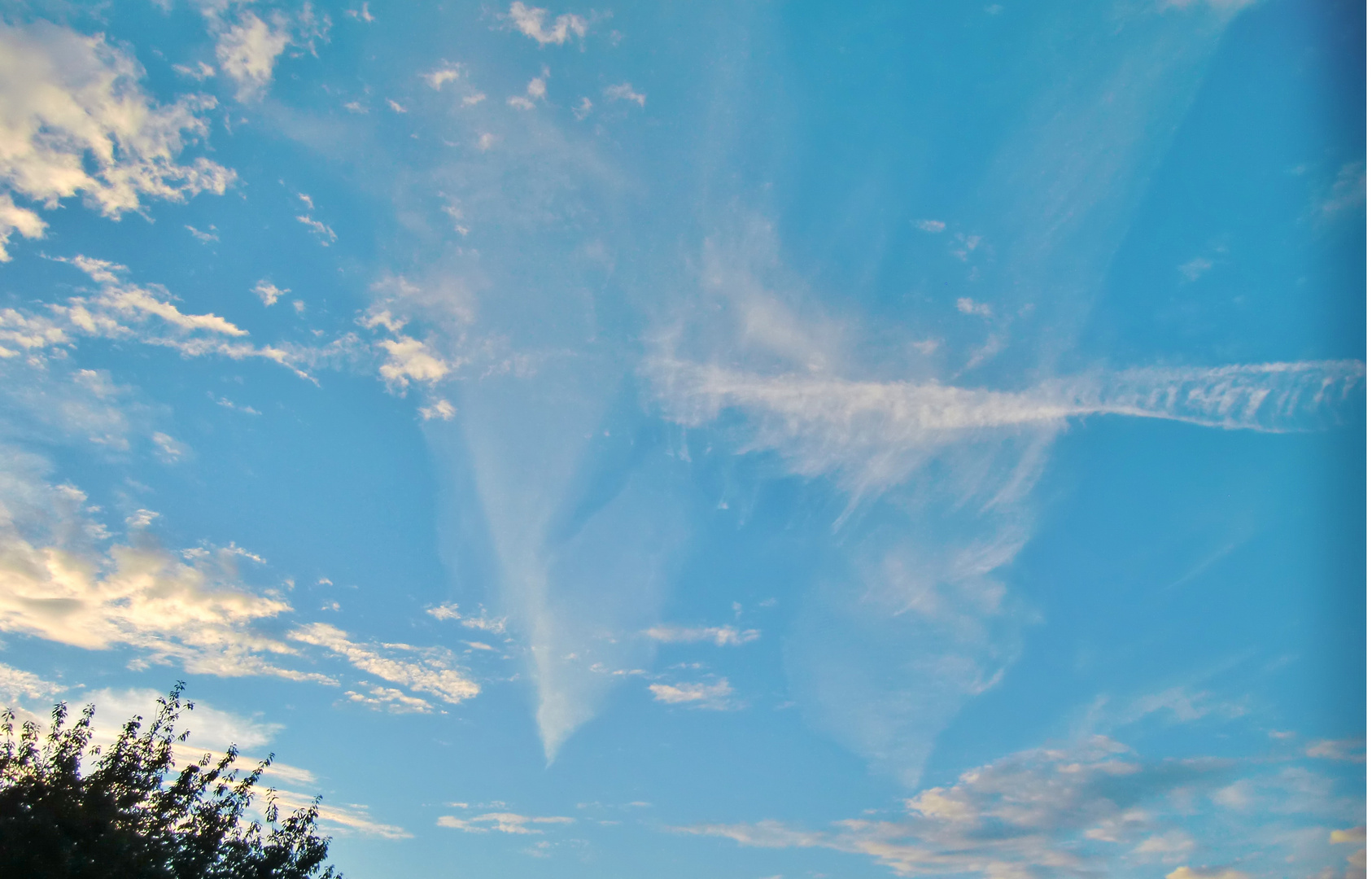 Verkratzter Himmel