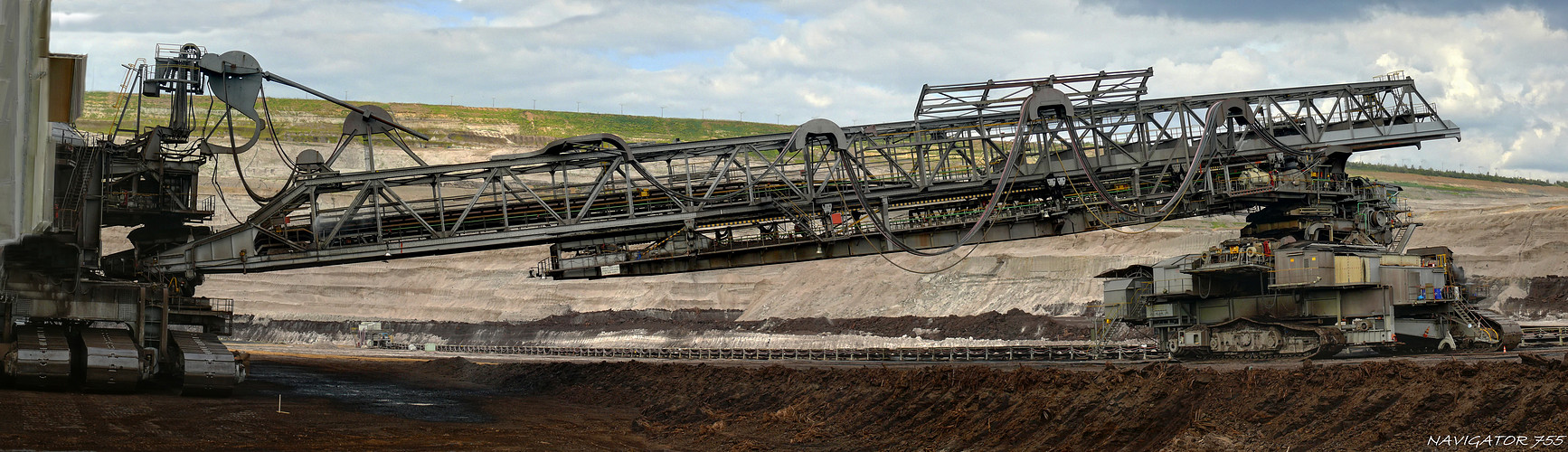 Verladebrücke das Schaufelradbaggers N°286 im Tagebau Inden.