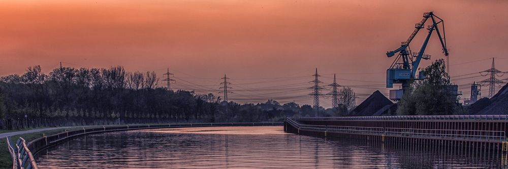 Verladestation am Rhein-Herne Kanal bei Lünen-Brambauer