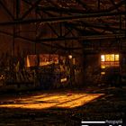 Verlassen Fabrik bei Nacht