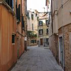 Verlassene Gasse in Venedig