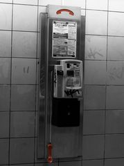 verlassene Telefonzelle