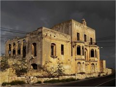 Verlassene und sagenumwobene Villa bei Marsaxlokk - Malta