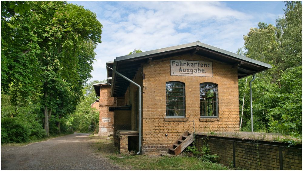 verlassener Bahnhof