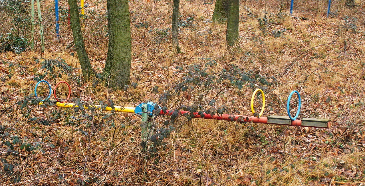 verlassener privater Spielplatz