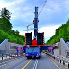 Verlegung der Decke der Wildkatzenbrücke bei Waake