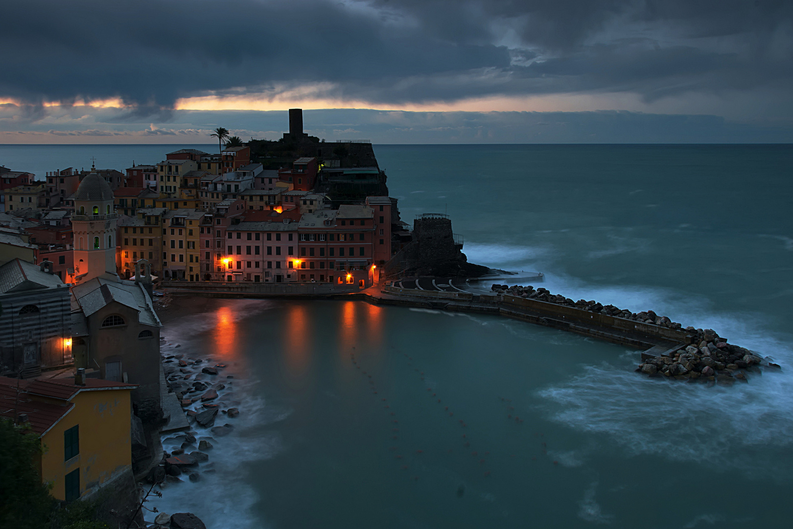 Vernazza Dark Sunrise