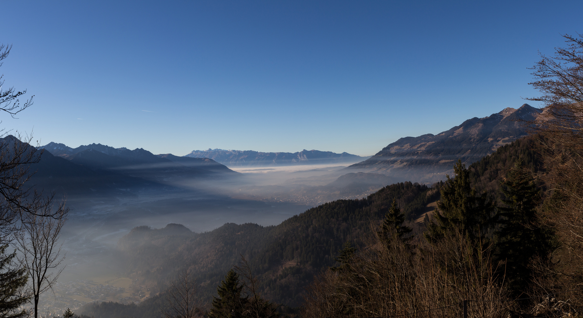 Vernebelt und klar