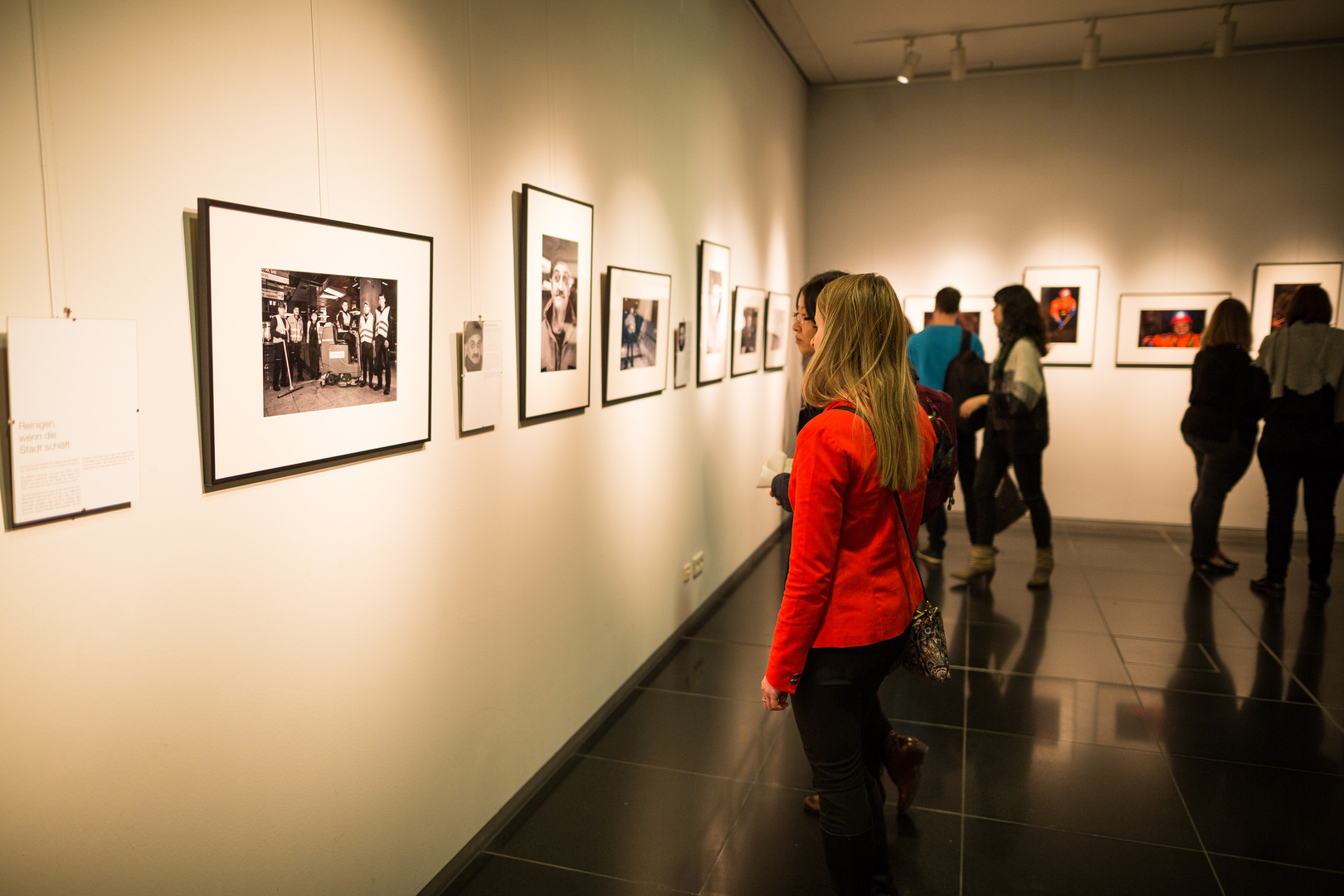 Vernissage "Menschen, die im Untergrund einer Stadt arbeiten"