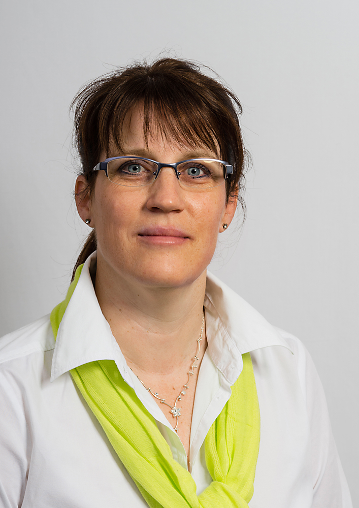 Véro (1) Foto & Bild | portrait, portrait frauen, studio Bilder auf ...