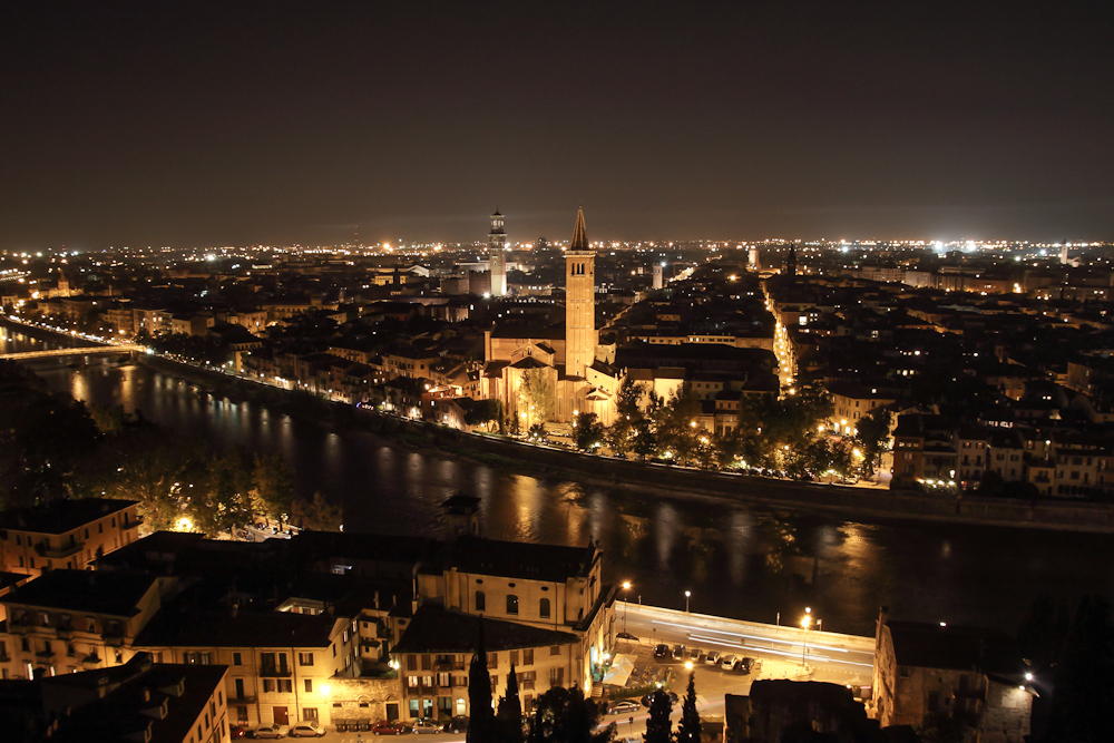 Verona bei Nacht