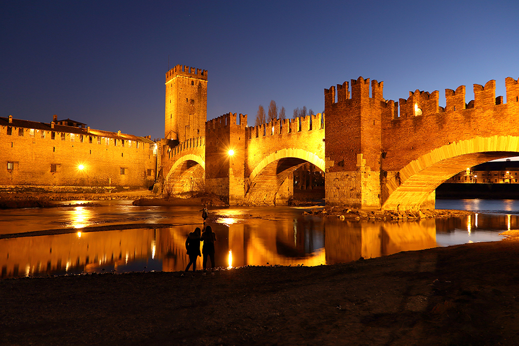 Verona di notte