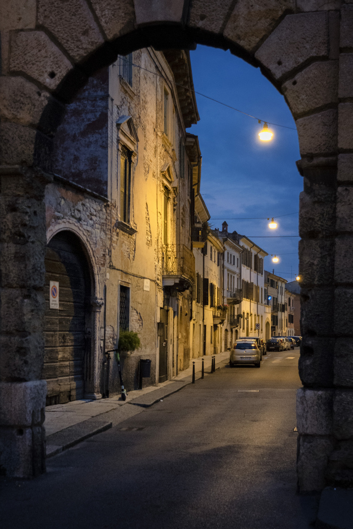 Verona di sera