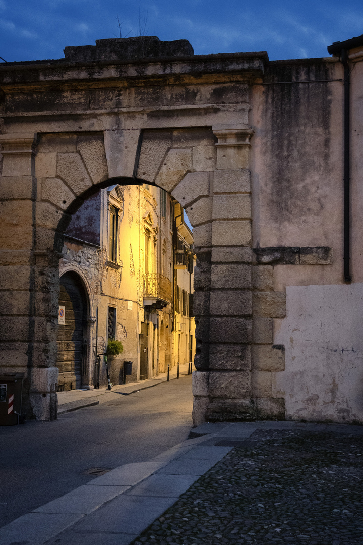 Verona di sera