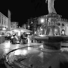 verona piazza brà di notte