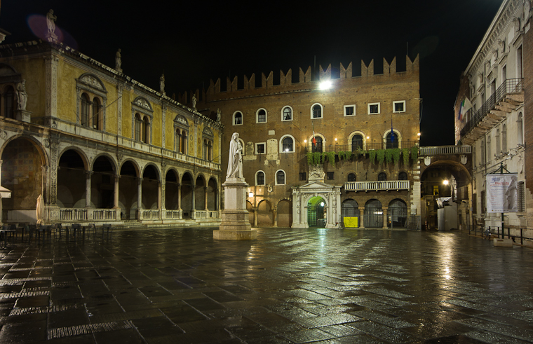 Verona, Piazza dei Signori