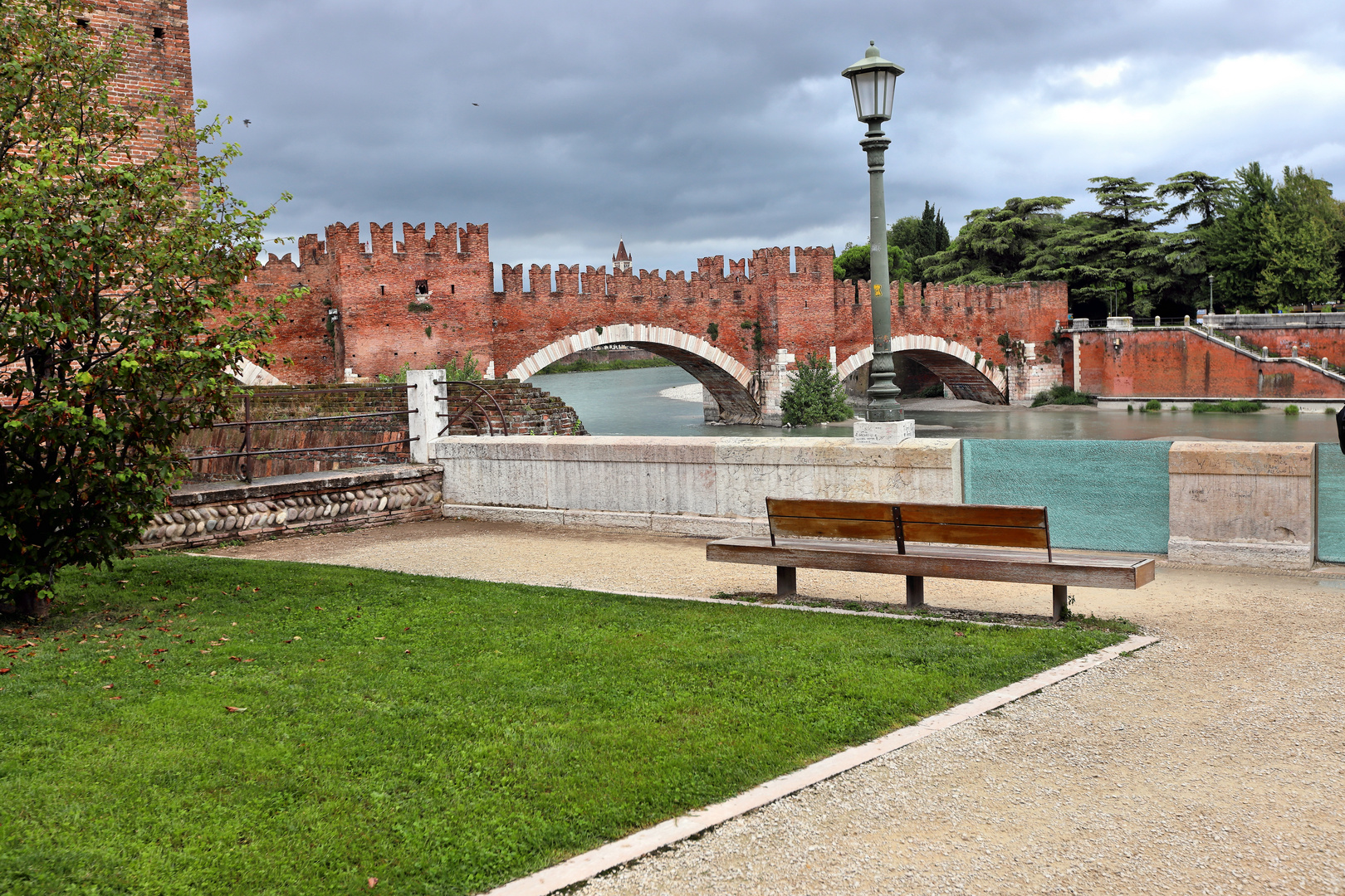 Verona - Ponte Scaligero (01)