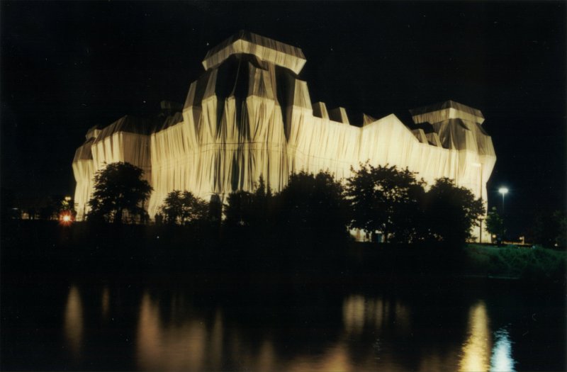 Verpackter Reichstag, verhüllt, verhüllter, Christo, Berlin, wrapped