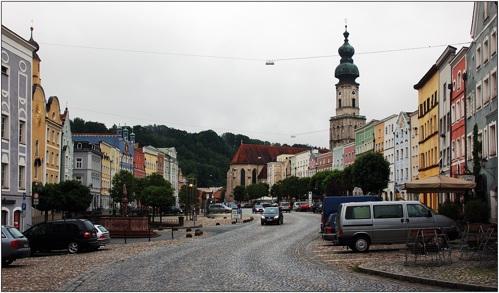 ... verregnete Altstadt ...