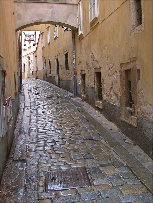 verregnete Gasse