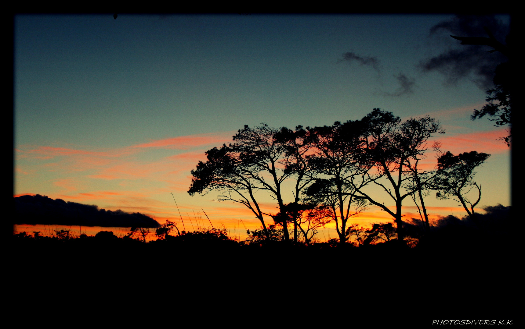 vers le couché du soleil