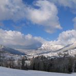 Vers le village de la Thuile en Savoie