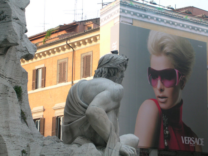 versace a roma